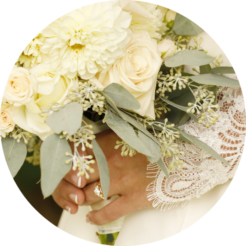 weddingandevents-button line drawing of flower arrangement xtra large