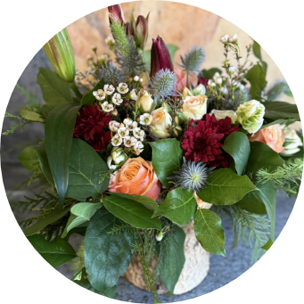 $175centerpiece01 line drawing of small flower arrangement 6 x 8 inches